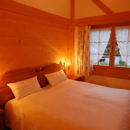 Alpenrose Mit Gourmet-restaurant Azalée Hotel Gstaad