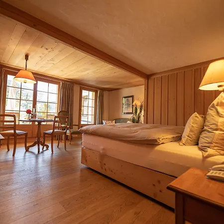 Alpenrose Mit Gourmet-restaurant Azalee Gstaad