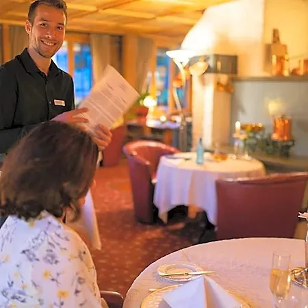 Alpenrose Mit Gourmet-restaurant Azalee 4*