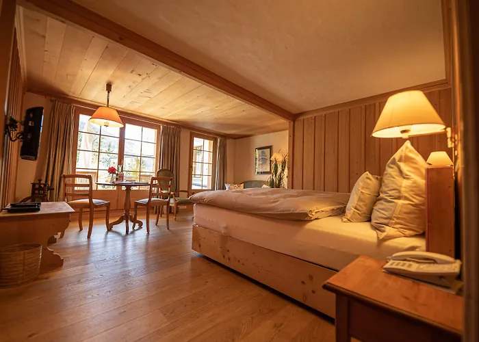 Alpenrose Mit Gourmet-restaurant Azalee Gstaad