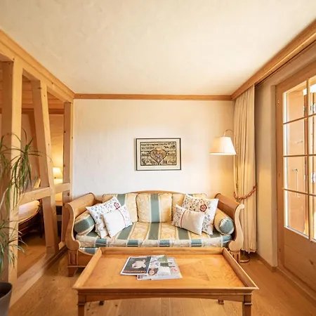 Alpenrose Mit Gourmet-restaurant Azalee 4* Gstaad