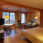 호텔 Alpenrose Mit Gourmet-restaurant Azalee 4*